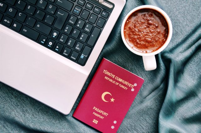 Harçsız Öğrenci Pasaportu Nedir? Nasıl Alınır?